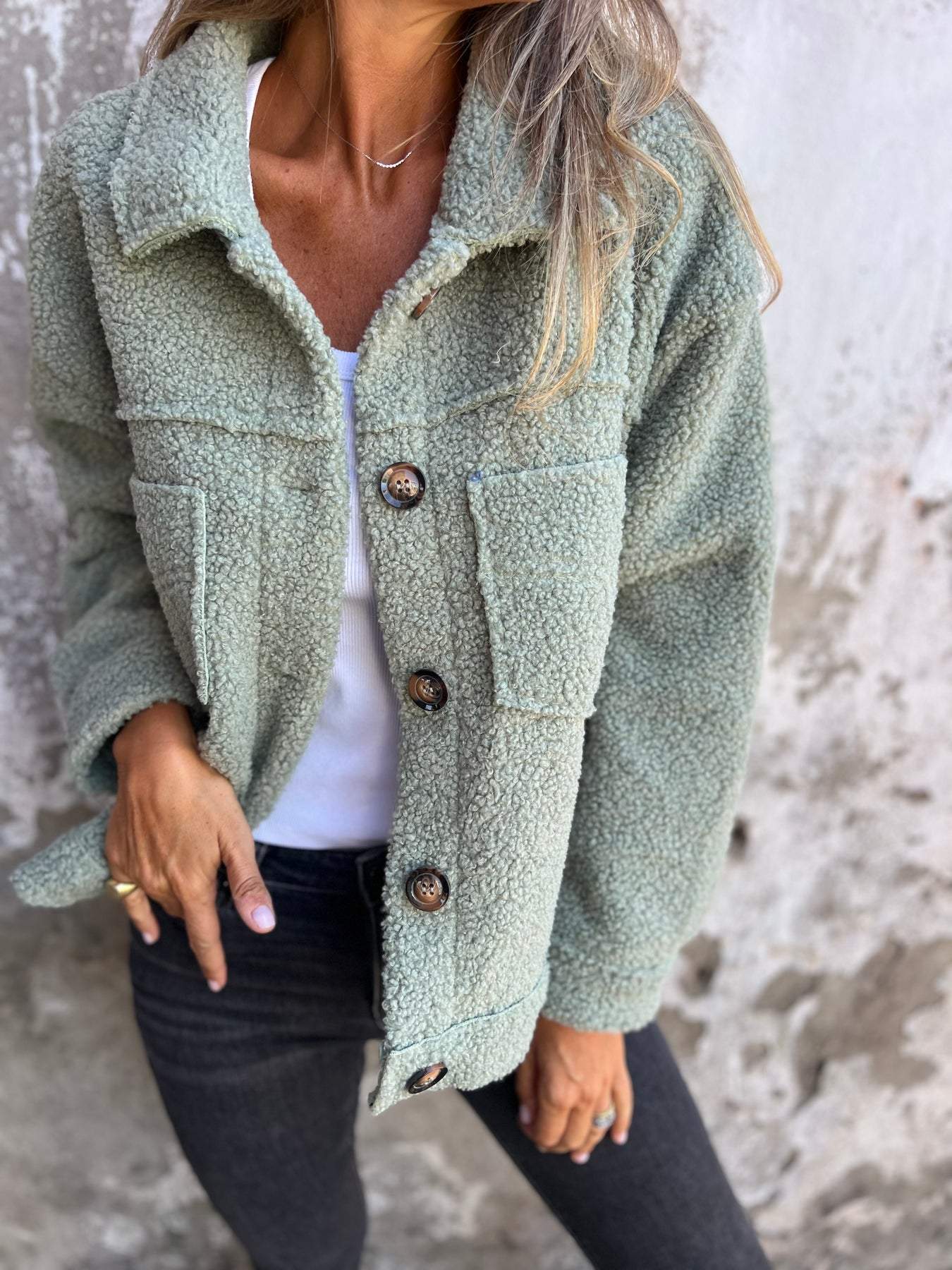 Antonia | Kuschelige Knopfjacke