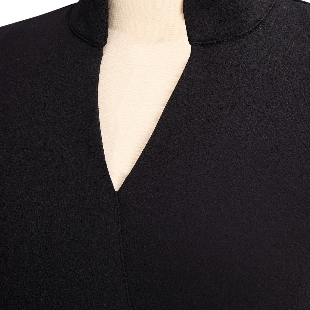 Marina | Raffiniertes schwarzes Kleid mit Gürtel und Mandarinkragen