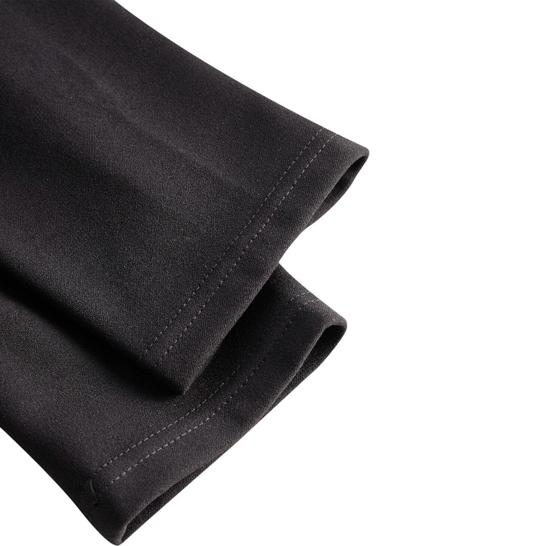 Marina | Raffiniertes schwarzes Kleid mit Gürtel und Mandarinkragen