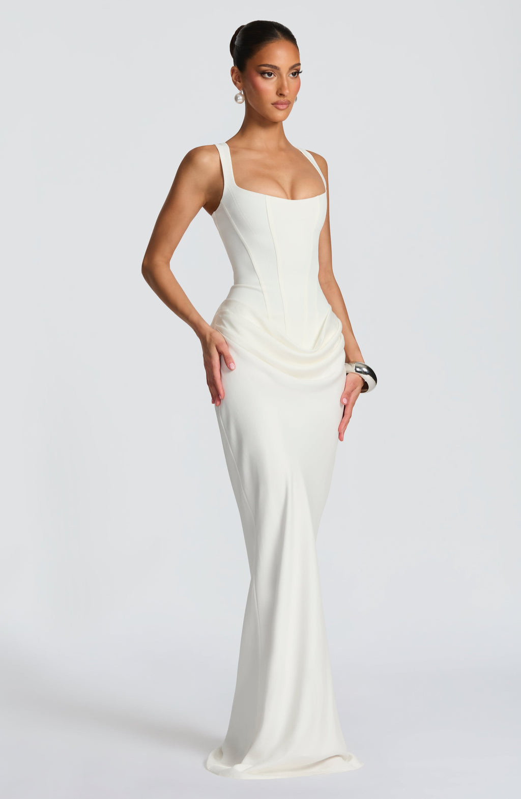 Rosa™ | Fließend geschnittenes Kleid mit eng anliegendem Korsett