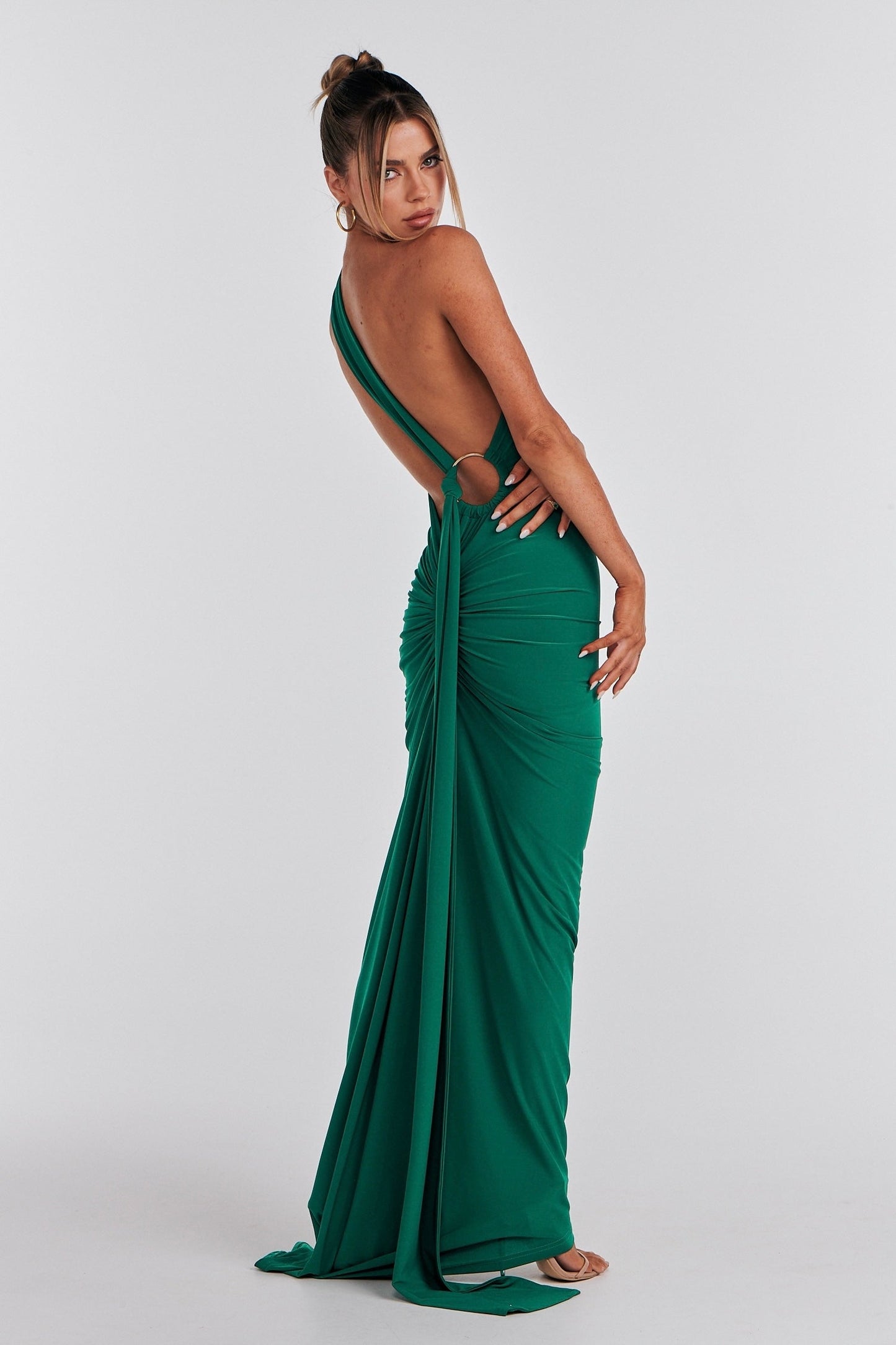 Kleid Constantina™ | Eleganz, die Spuren hinterlässt, limitierte Auflage