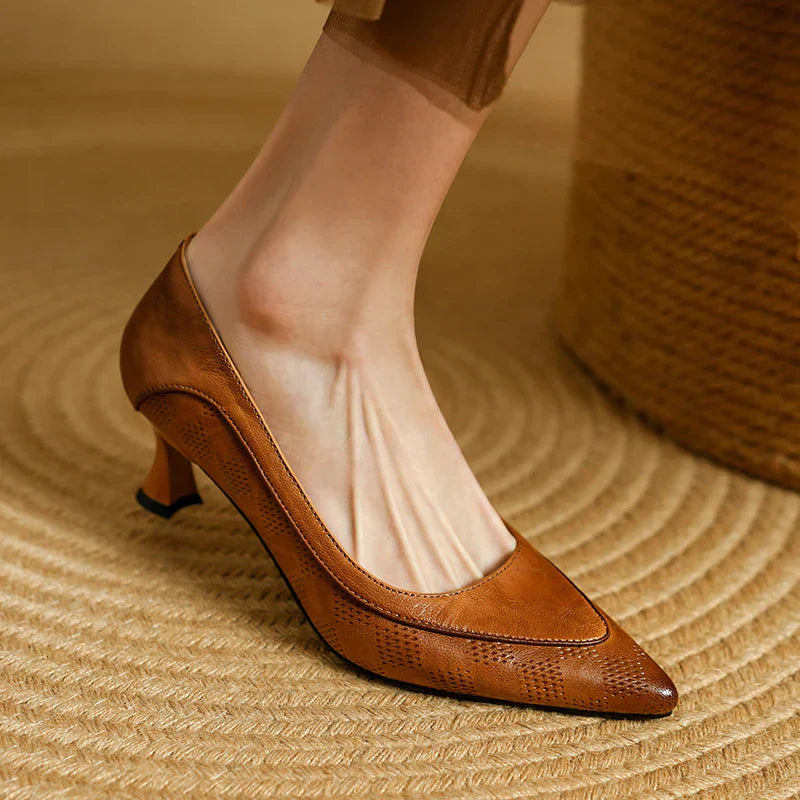 Belle Pumps aus echtem Leder