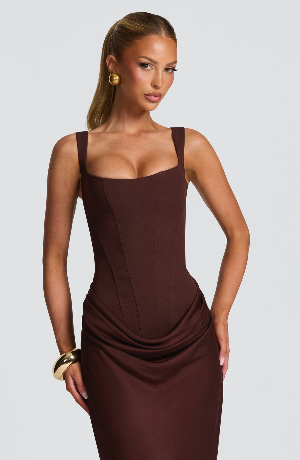 Rosa™ | Fließend geschnittenes Kleid mit eng anliegendem Korsett