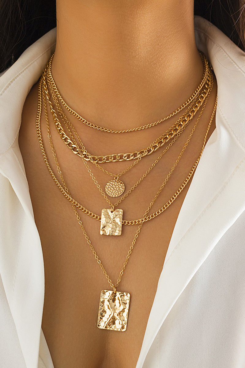 Geometrische Metallkette mit Anhänger
