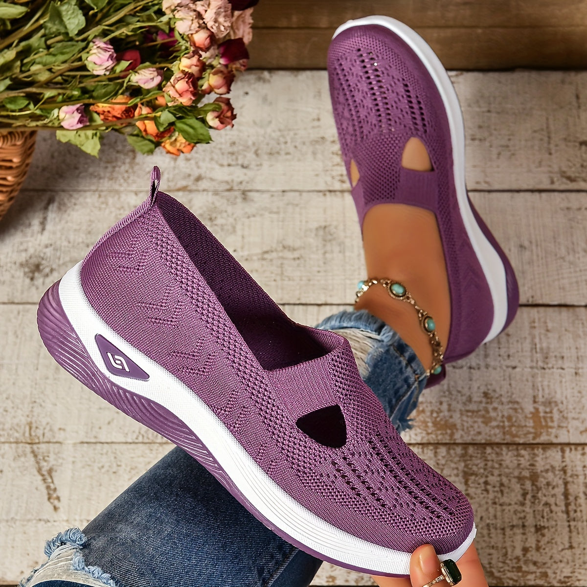Sara | Atmungsaktive orthopädische Turnschuhe