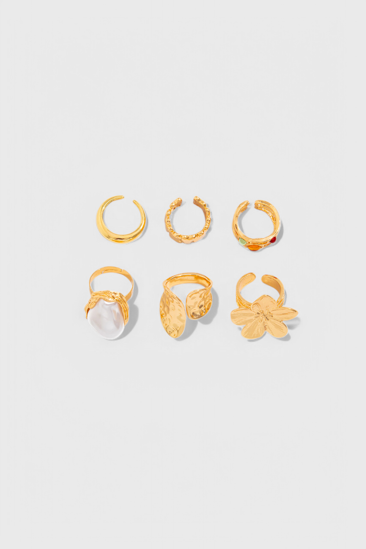 Offener Ring in flüssiger Blumenform mit Perle