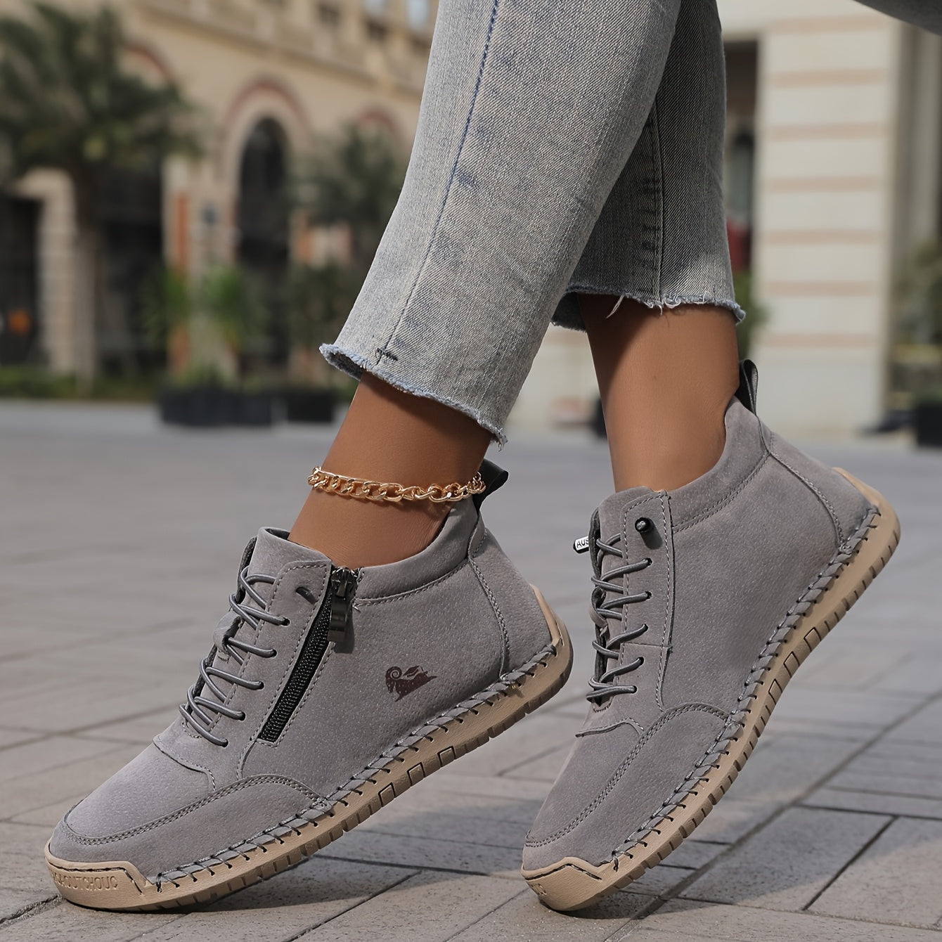 Mila™ – Bequeme orthopädische Sneakers + Reißverschluss