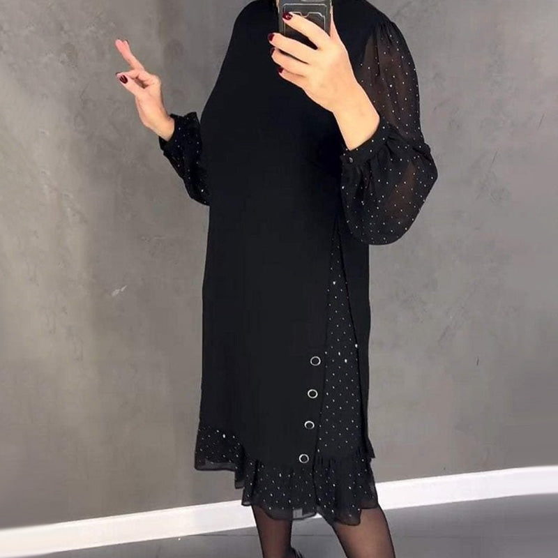 Estela | Elegantes Kleid mit Kristallen und Rundhalsausschnitt