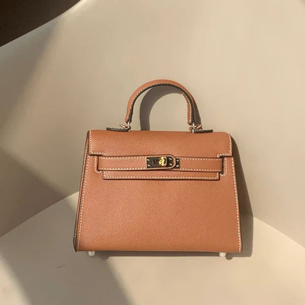 Amara-Tasche