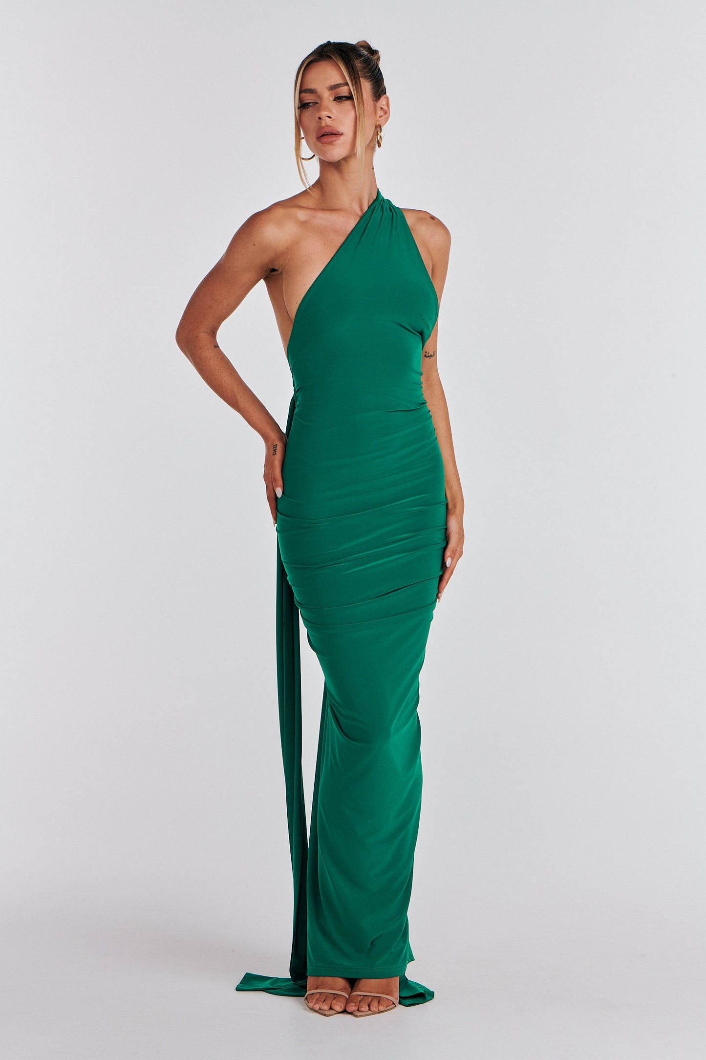 Kleid Constantina™ | Eleganz, die Spuren hinterlässt, limitierte Auflage