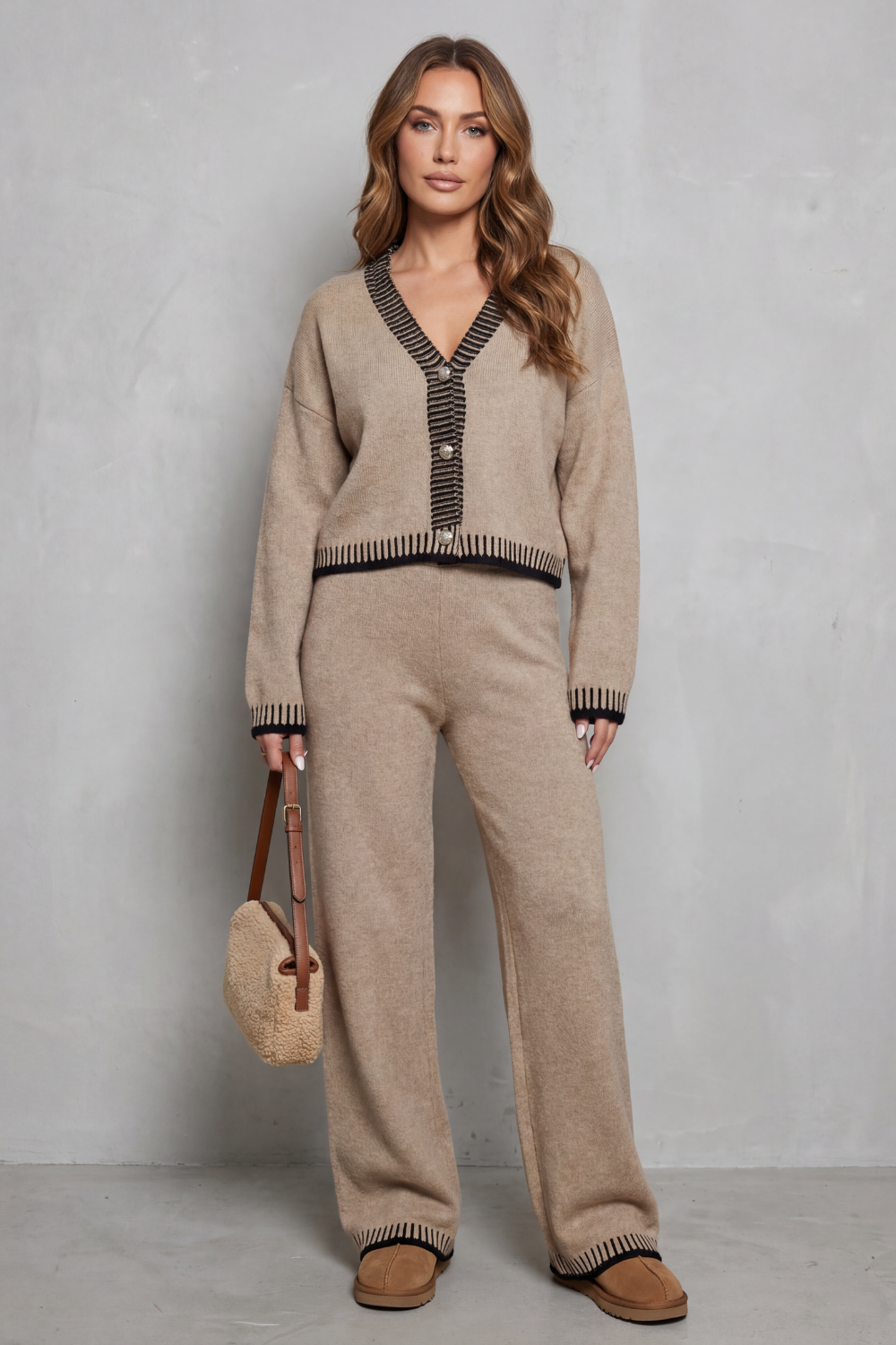 Amelia™ | Entspanntes Strickset mit Kontrastdetails