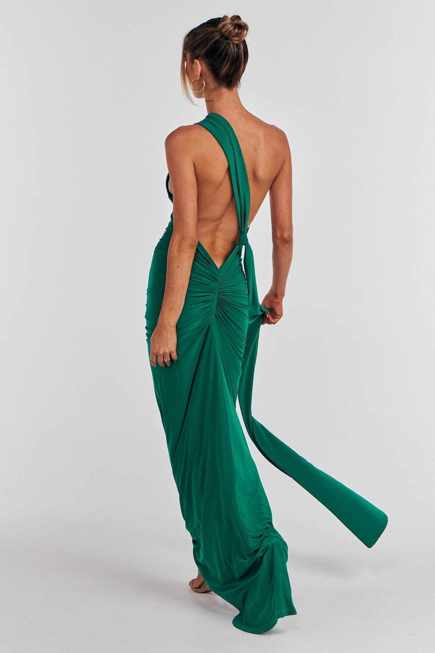 Kleid Constantina™ | Eleganz, die Spuren hinterlässt, limitierte Auflage