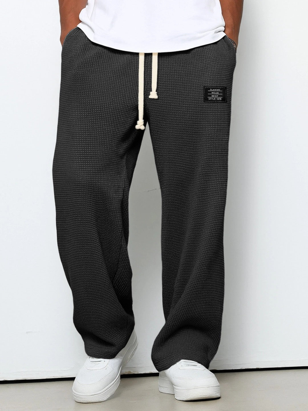 Nicolas | Weite Hosen mit verstellbarer Taille