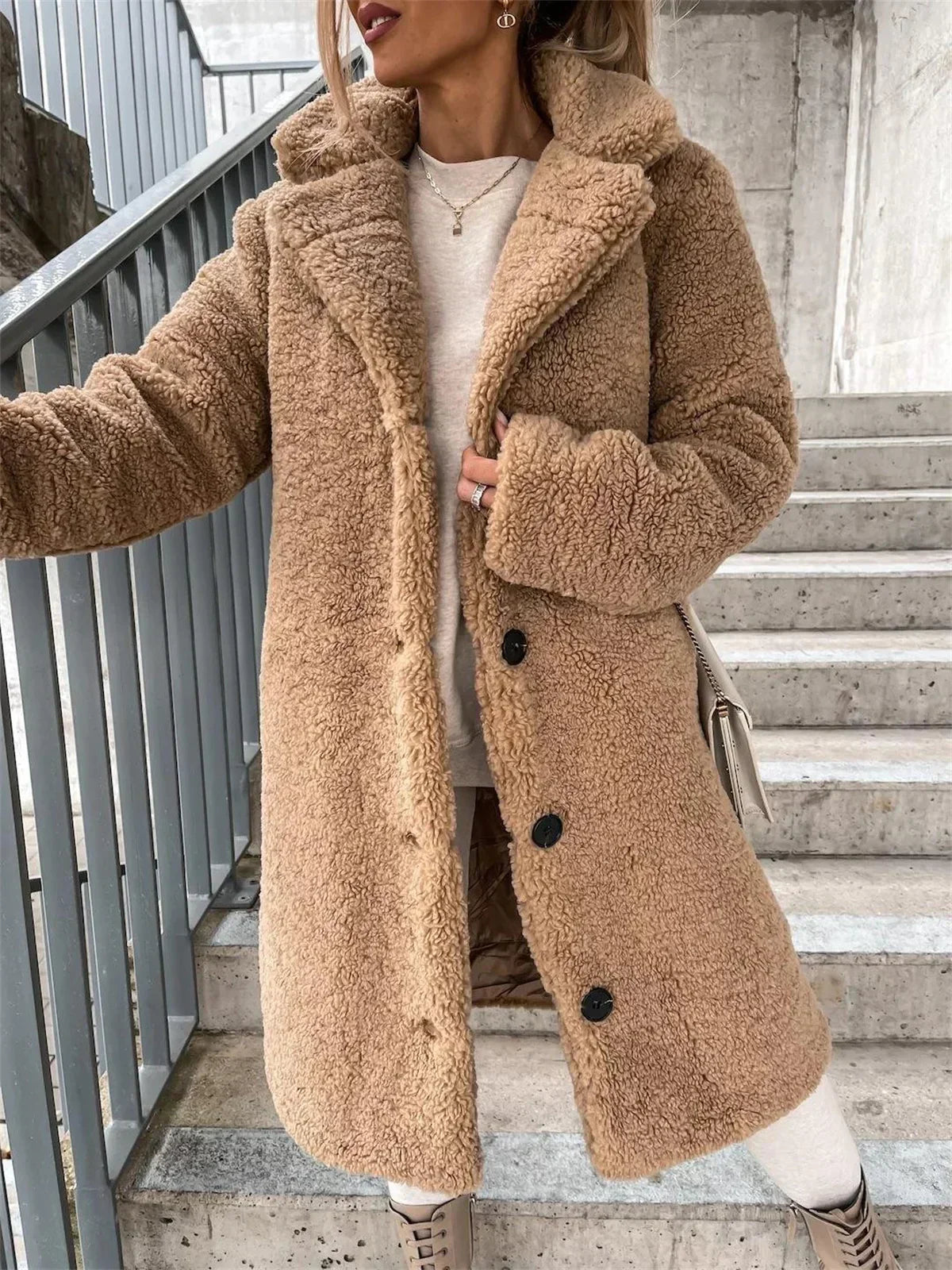 JESSICA | Kuscheliger Teddyfell-Mantel