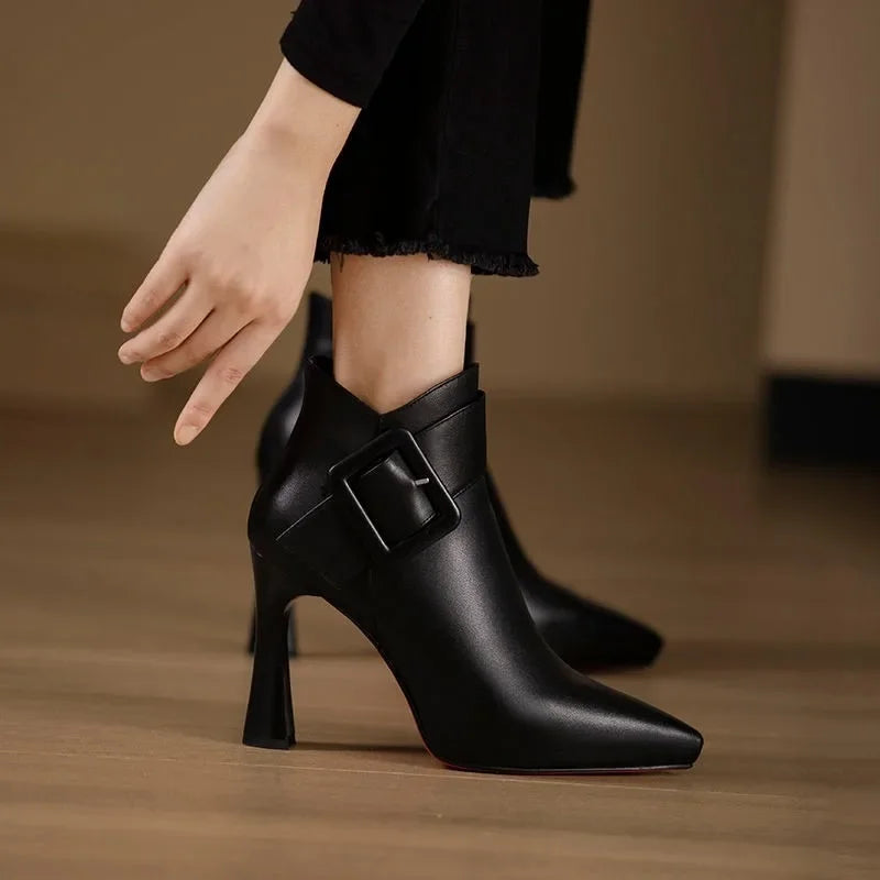 Yolanda | Aveline Stiefeletten mit Schnalle