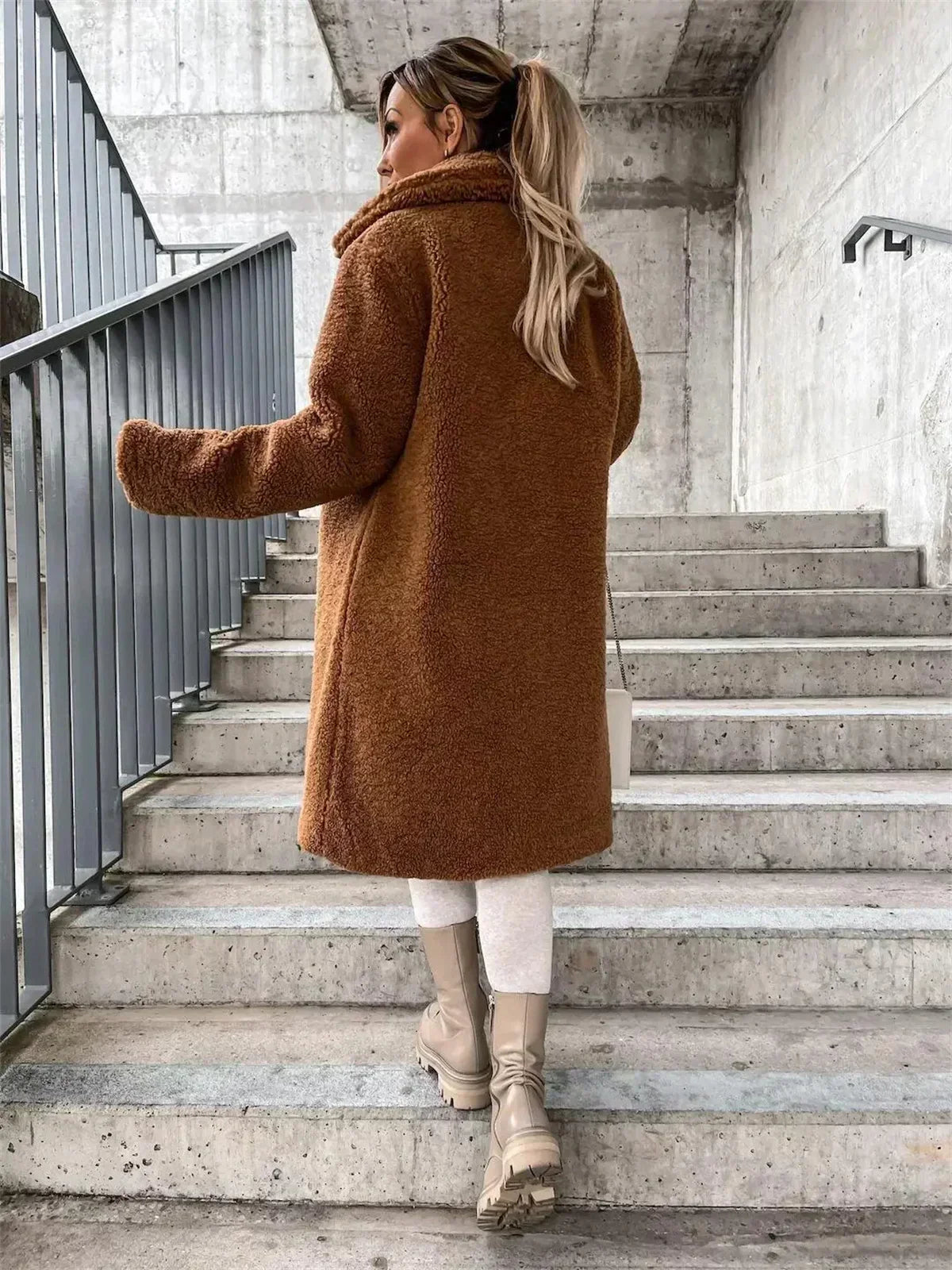 JESSICA | Kuscheliger Teddyfell-Mantel