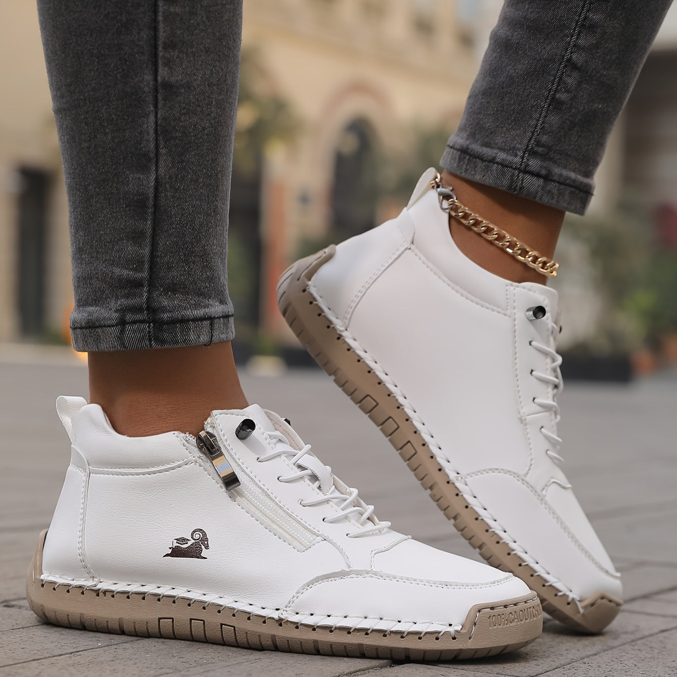 Mila™ – Bequeme orthopädische Sneakers + Reißverschluss