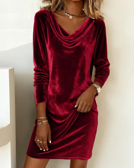 Rosa | Locker geschnittenes Samtkleid