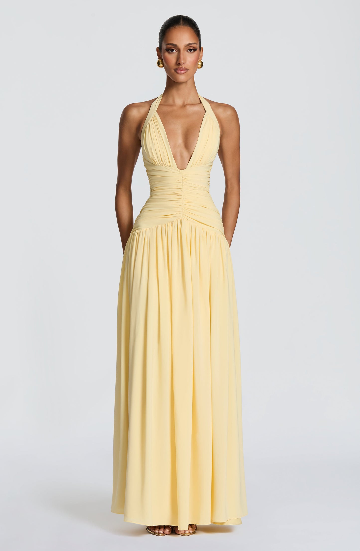 Kleid Martina™ | Fließende Eleganz mit Neckholder-Ausschnitt