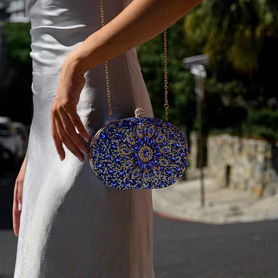 Himmelblaue Clutch