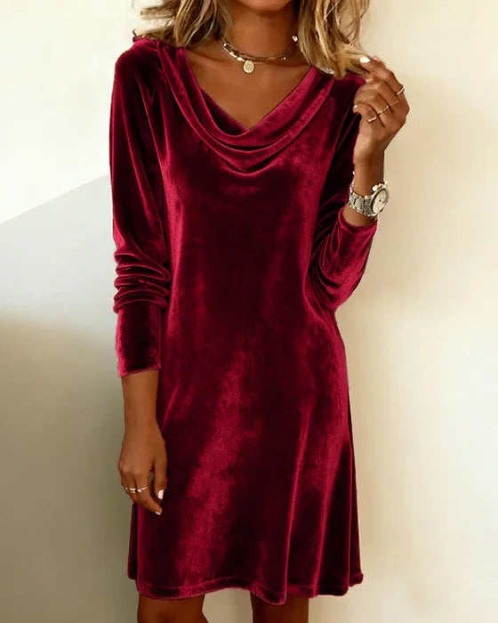 Rosa | Locker geschnittenes Samtkleid