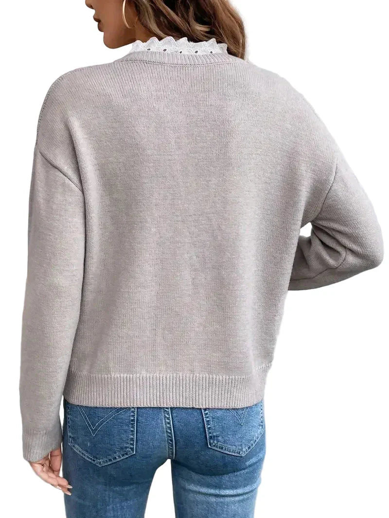 Céline | Schicker Strickpullover mit elegantem Spitzenkragen