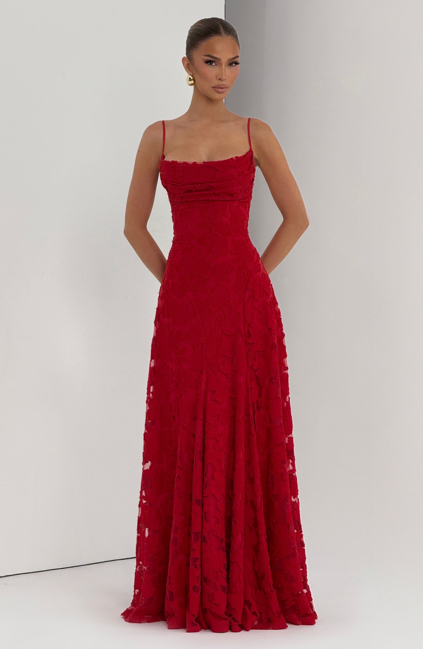 Kleid Manuela™ | Fließende Eleganz mit edlem Finish