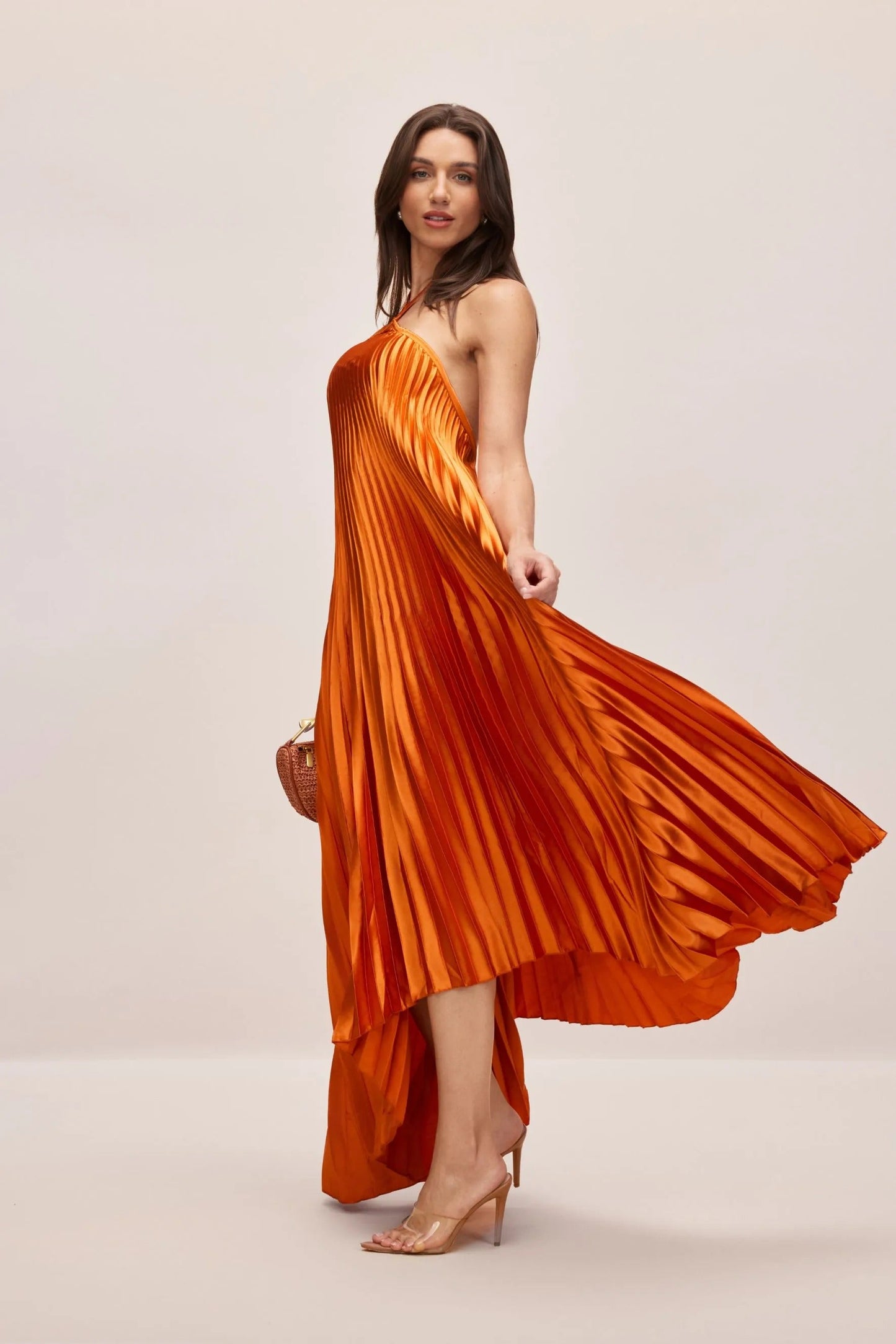 Kleid Noelia™ | Fließende Eleganz mit raffiniertem Glanz