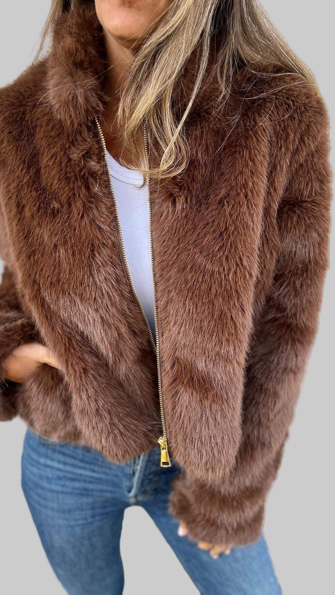 Sara™ | Luxuriöser Pelzmantel