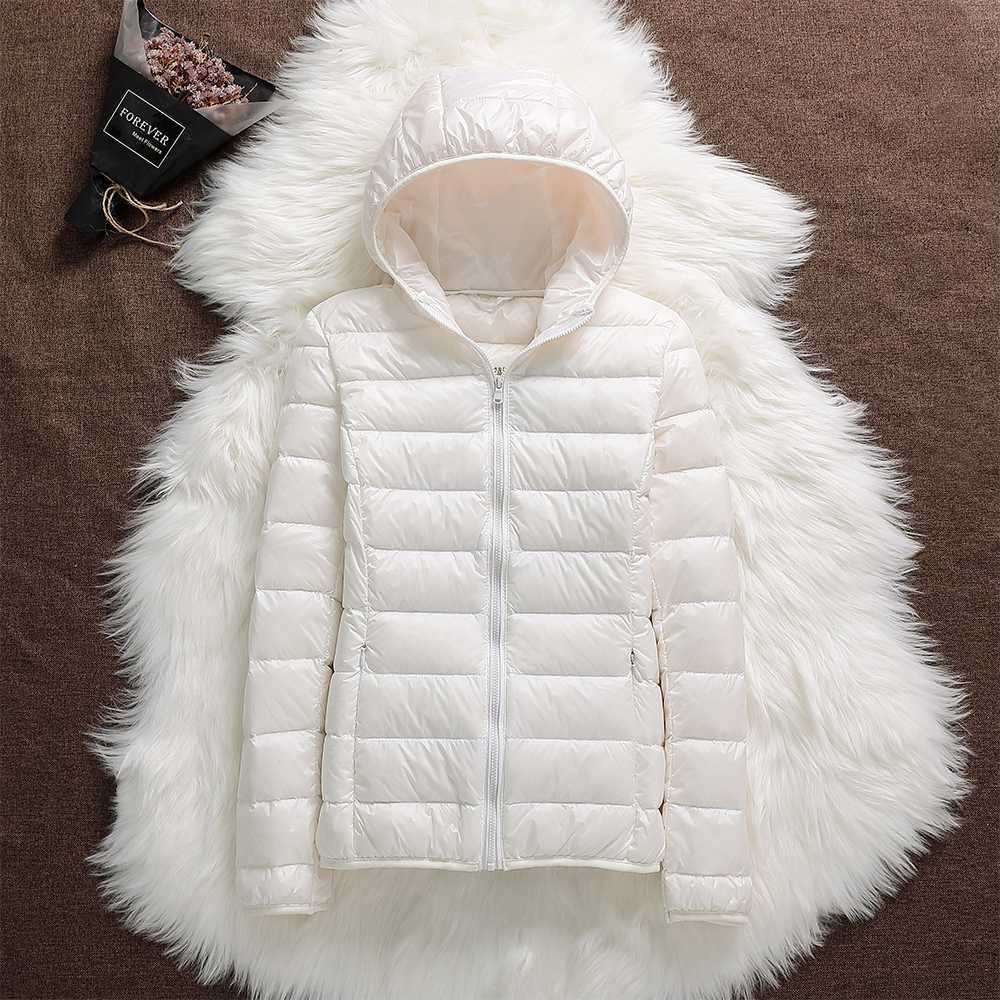 Yasmina | Neue wasserdichte Jacke mit Füllung