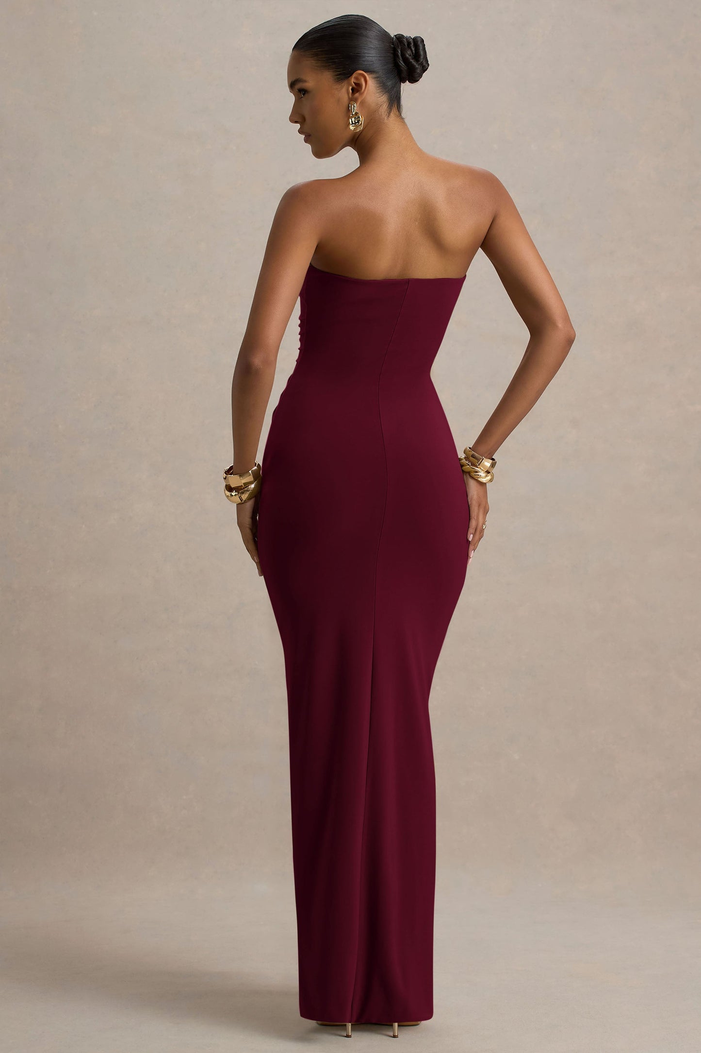 Graciela™ | Langes burgunderrotes Kleid mit herzförmigem Ausschnitt, Drapierung und Schleife